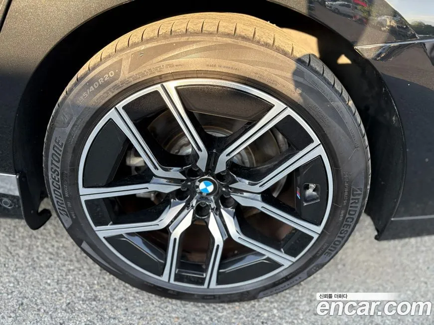 BMW i7 2024 из KR, фото 5
