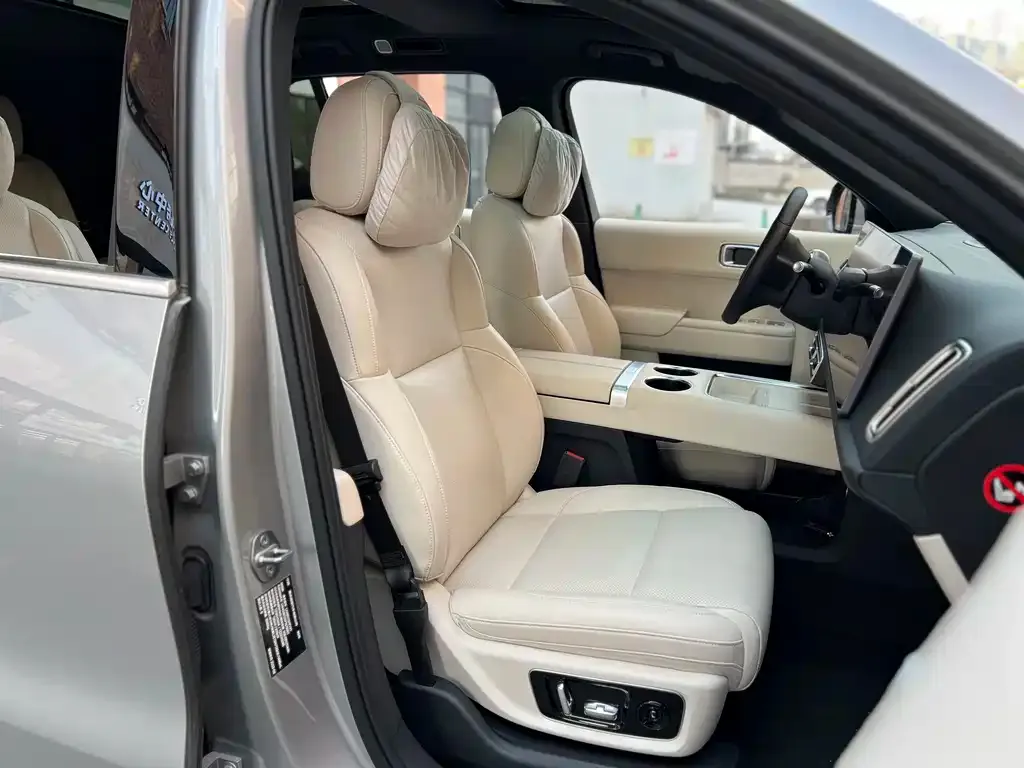 Li Auto L8 2023 из CN, фото 10