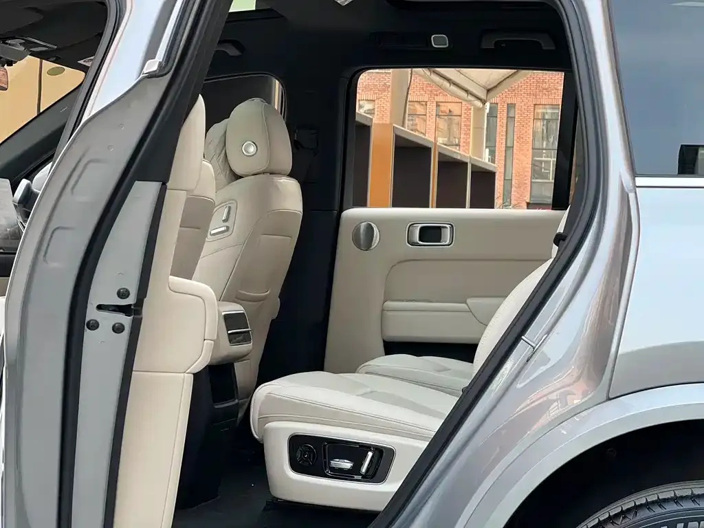 Li Auto L8 2023 из CN, фото 5
