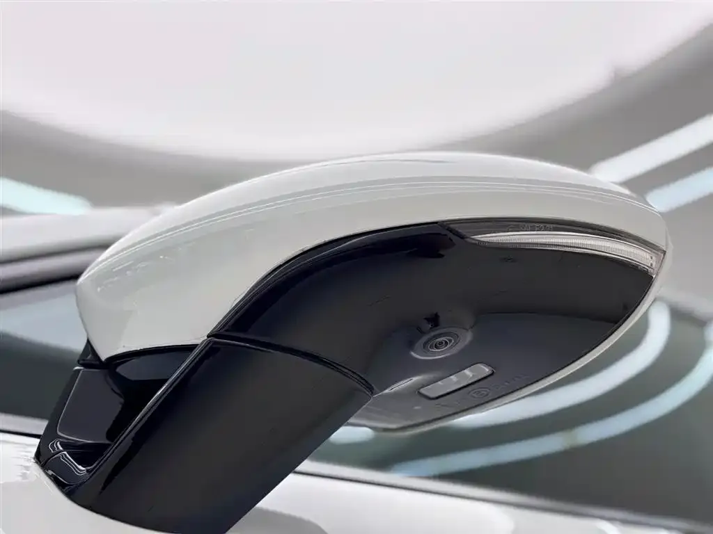 Porsche Panamera 2024 из CN, фото 10