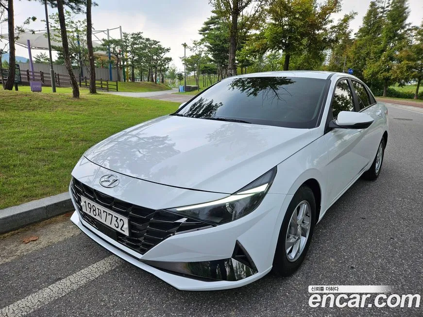 Hyundai AVANTE — фото 1