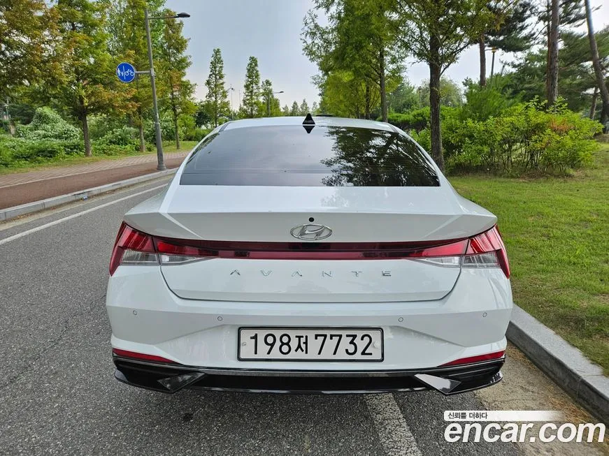 Hyundai AVANTE — фото 5
