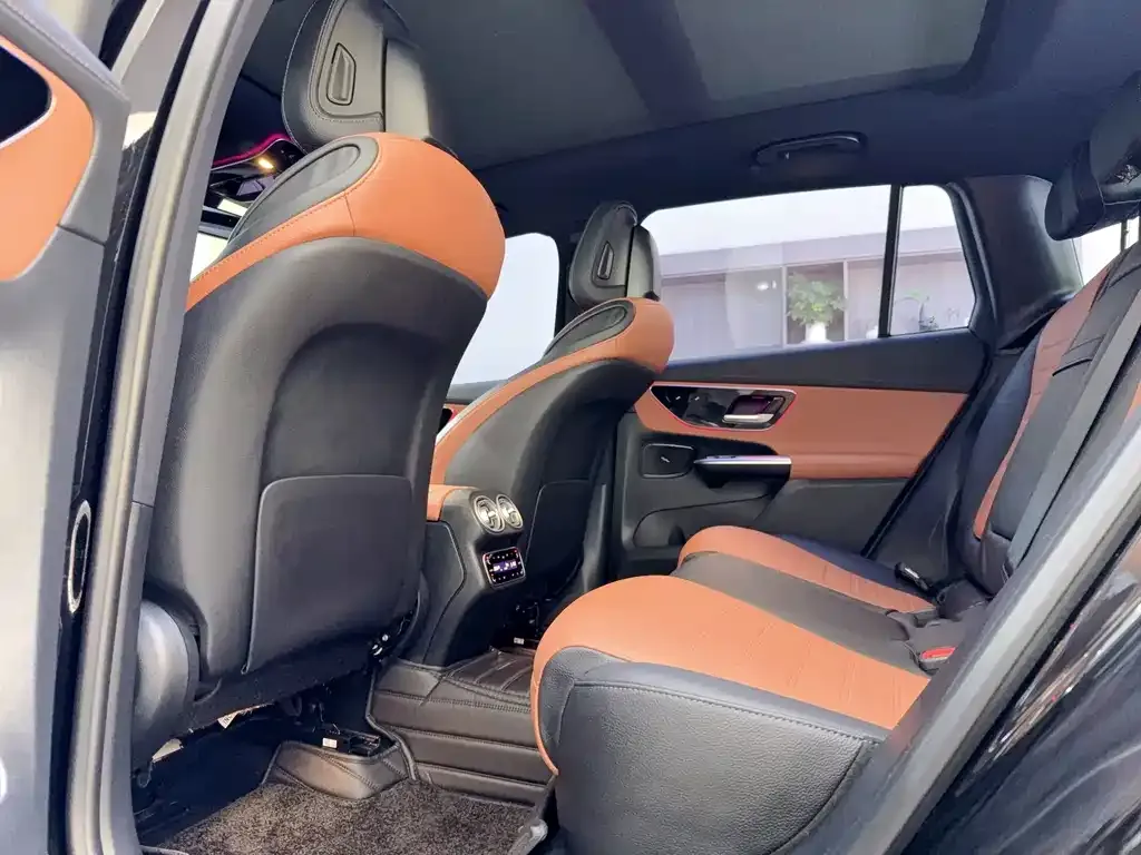 Mercedes-Benz GLC 2023 из CN, фото 10