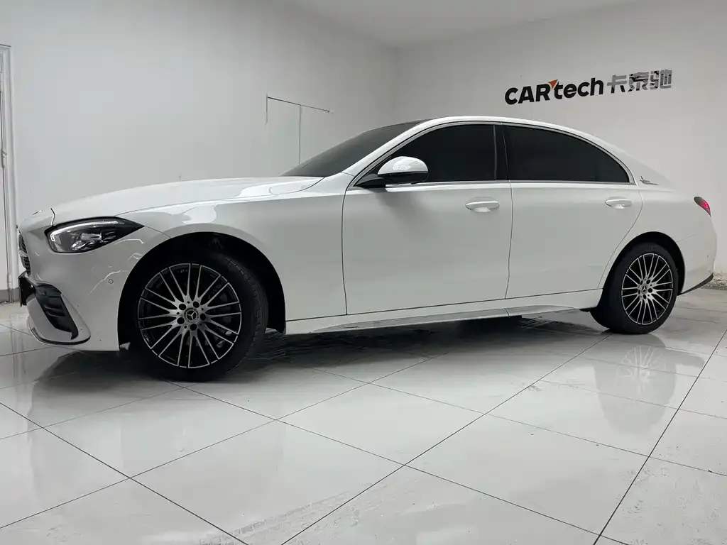 Mercedes-Benz C-Class 2024 из CN, фото 2