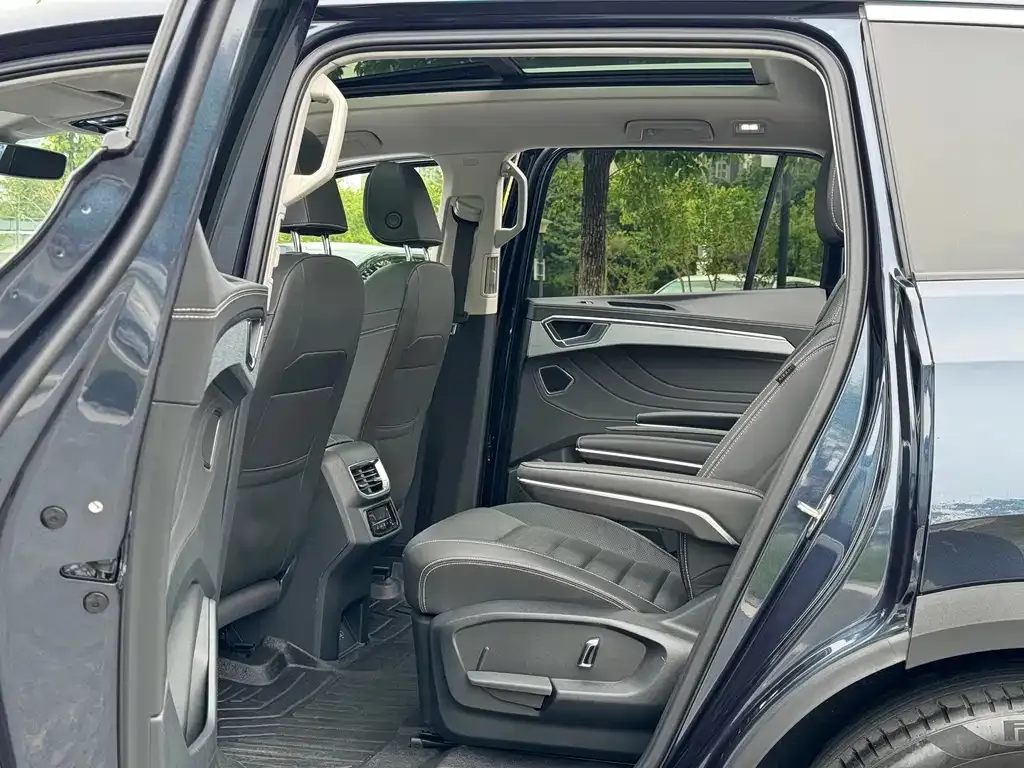Volkswagen Talagon 2022 из CN, фото 8