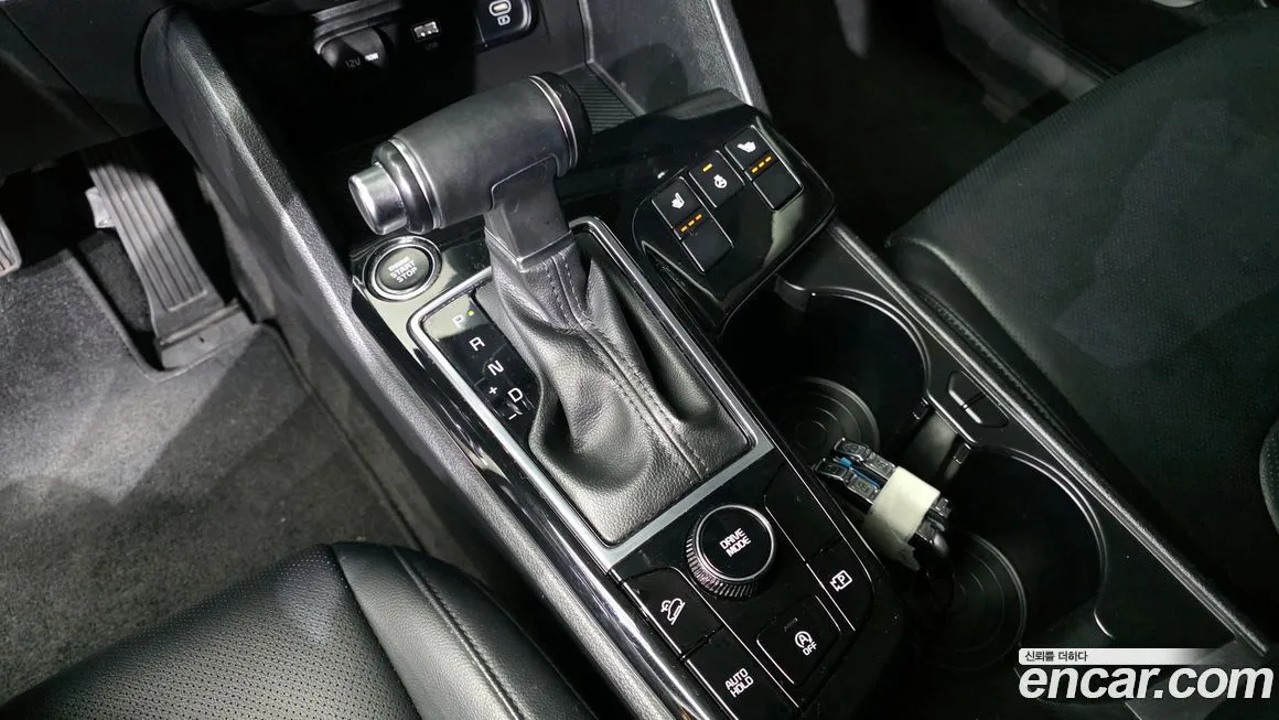 Kia Sportage — фото 9