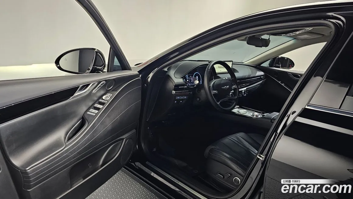 Genesis G80 — фото 10