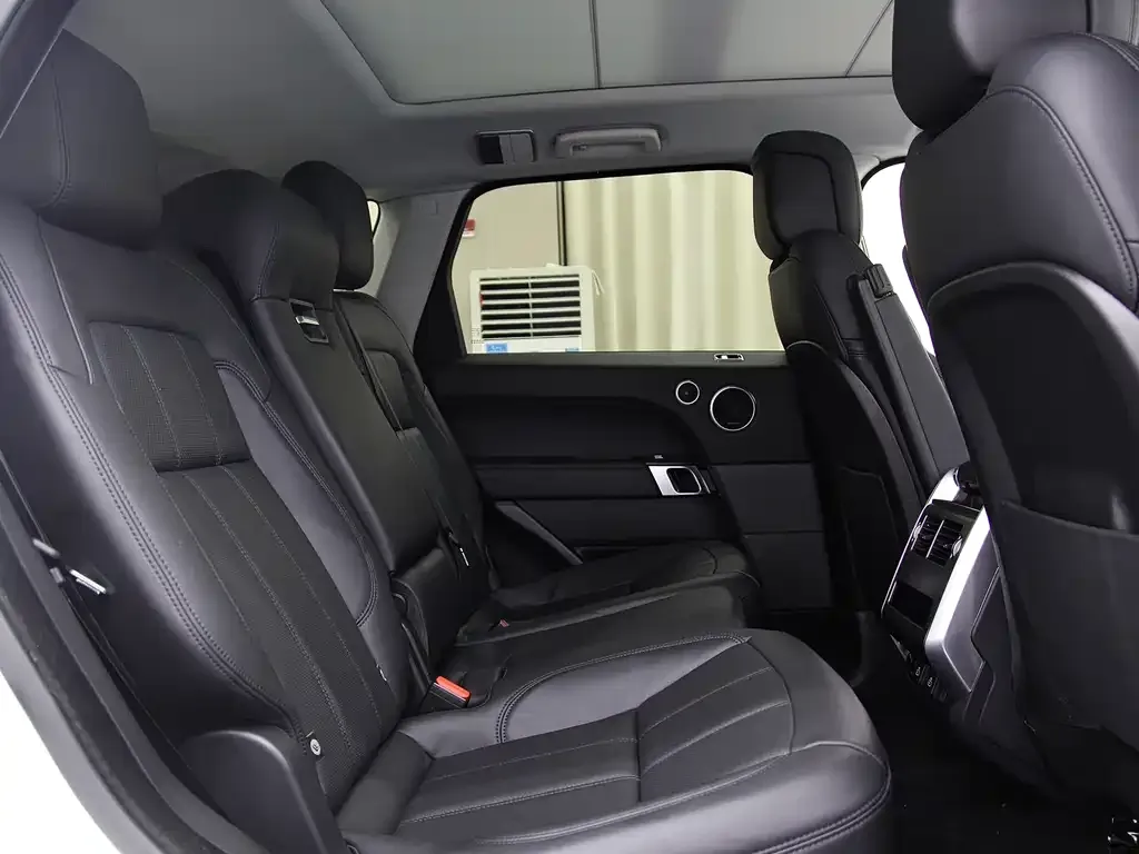Land Rover Sport PHEV 2021 из CN, фото 10