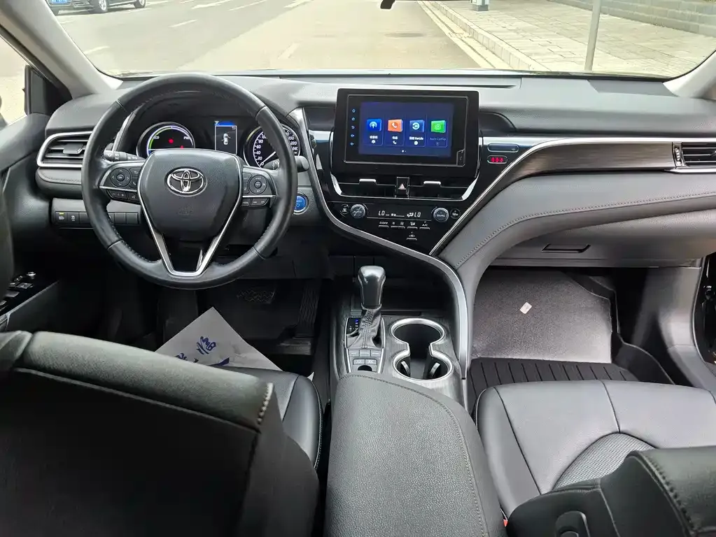Toyota Camry 2023 из CN, фото 5