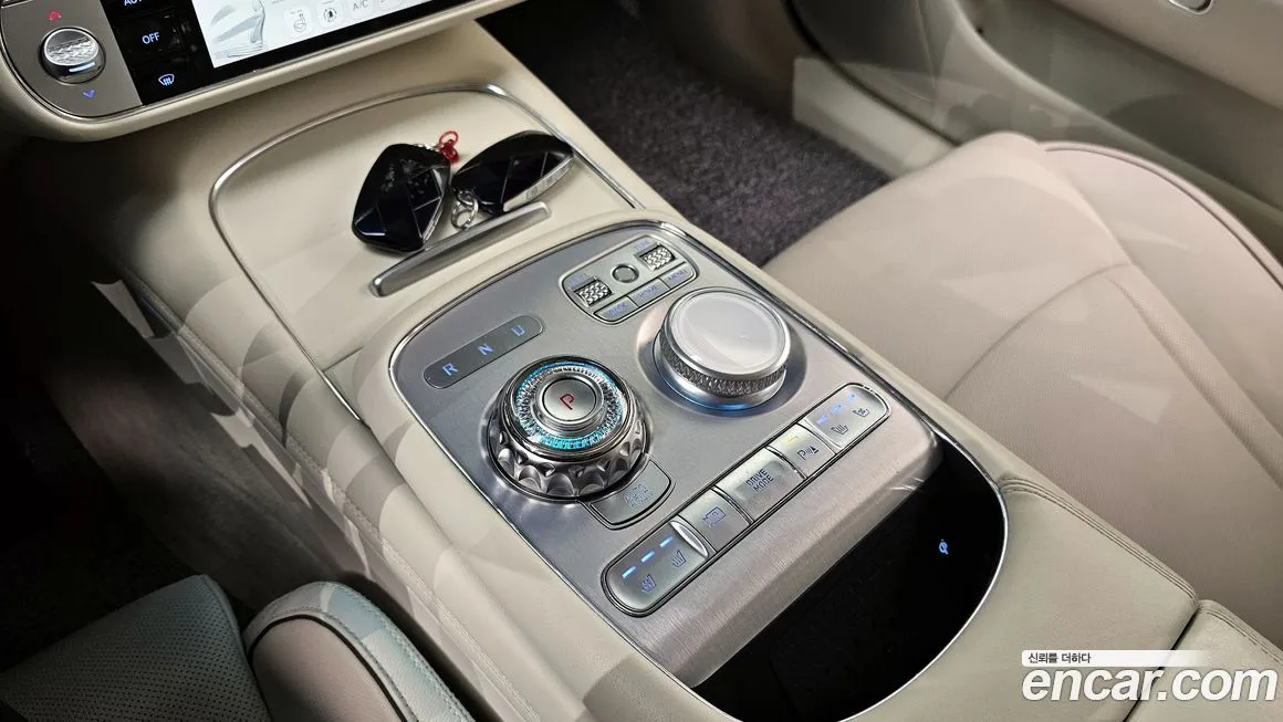 Genesis G90 — фото 9