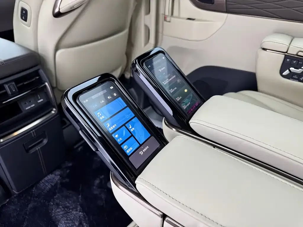 Toyota Alphard 2024 из CN, фото 9