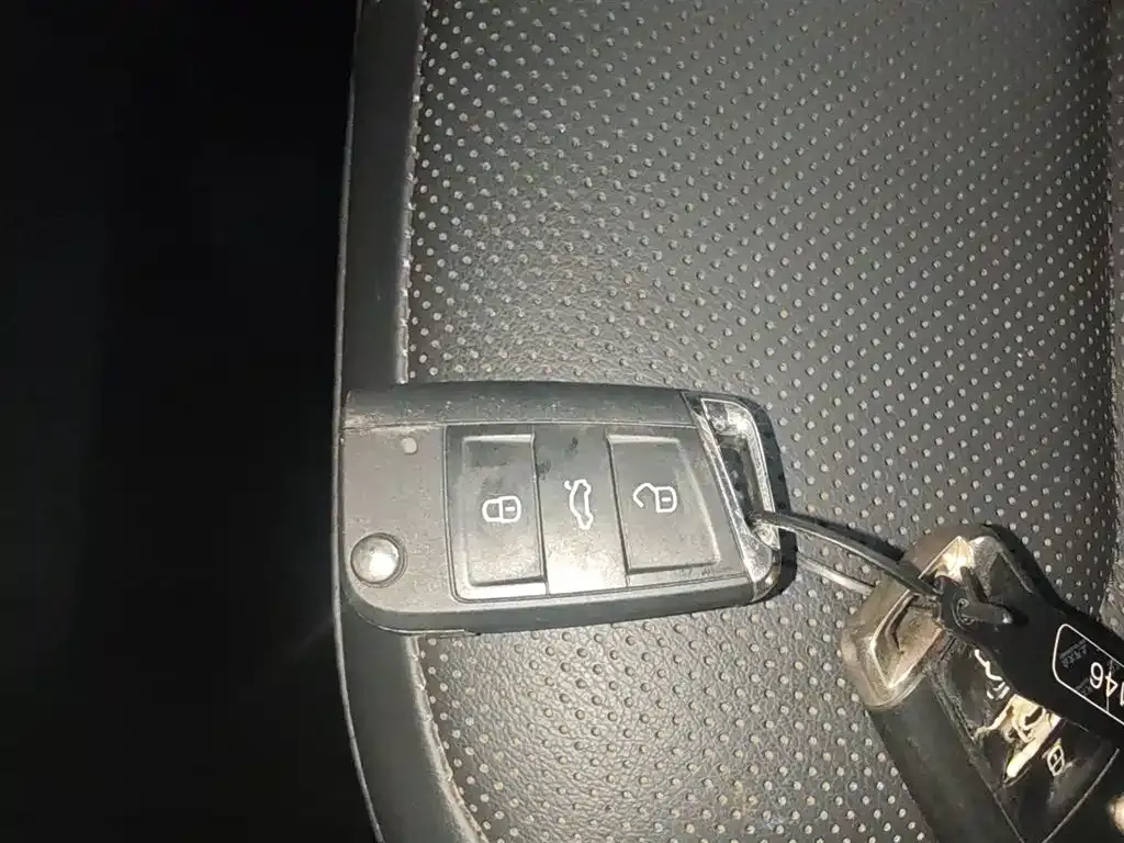 Volkswagen Tiguan L New Energy 2021 из CN, фото 9