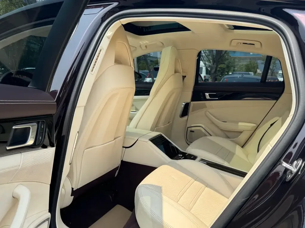 Porsche Panamera 2022 из CN, фото 10