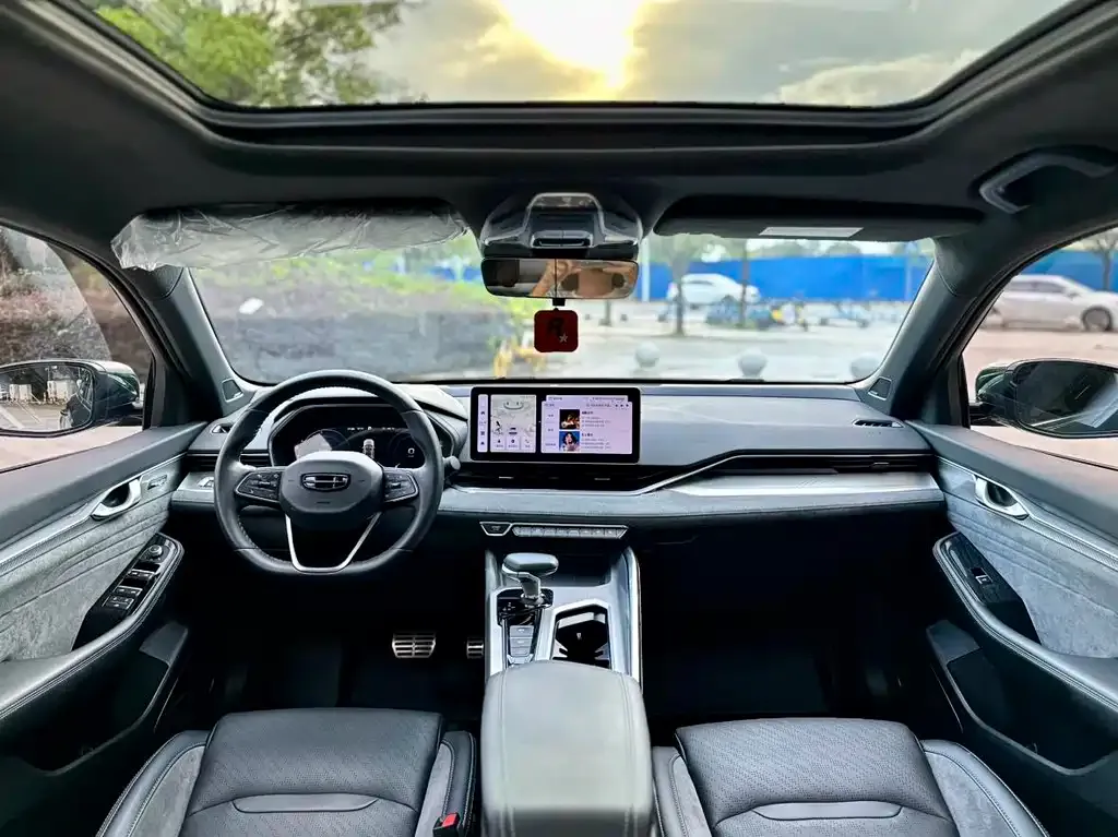 Geely Xingrui 2023 из CN, фото 8