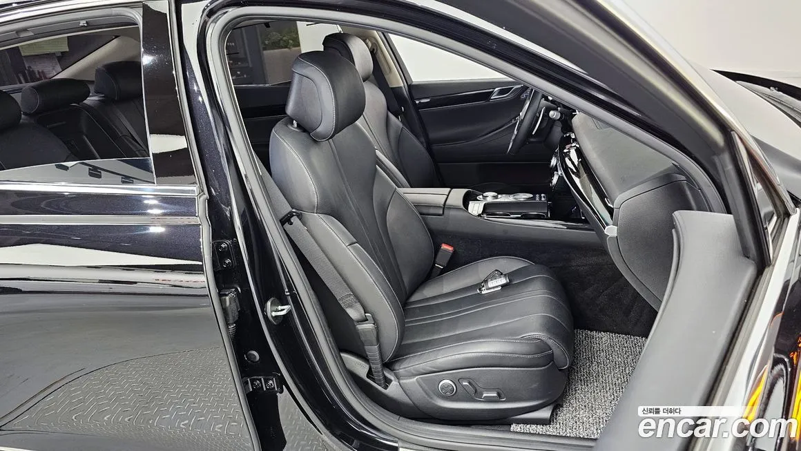 Genesis G80 — фото 10