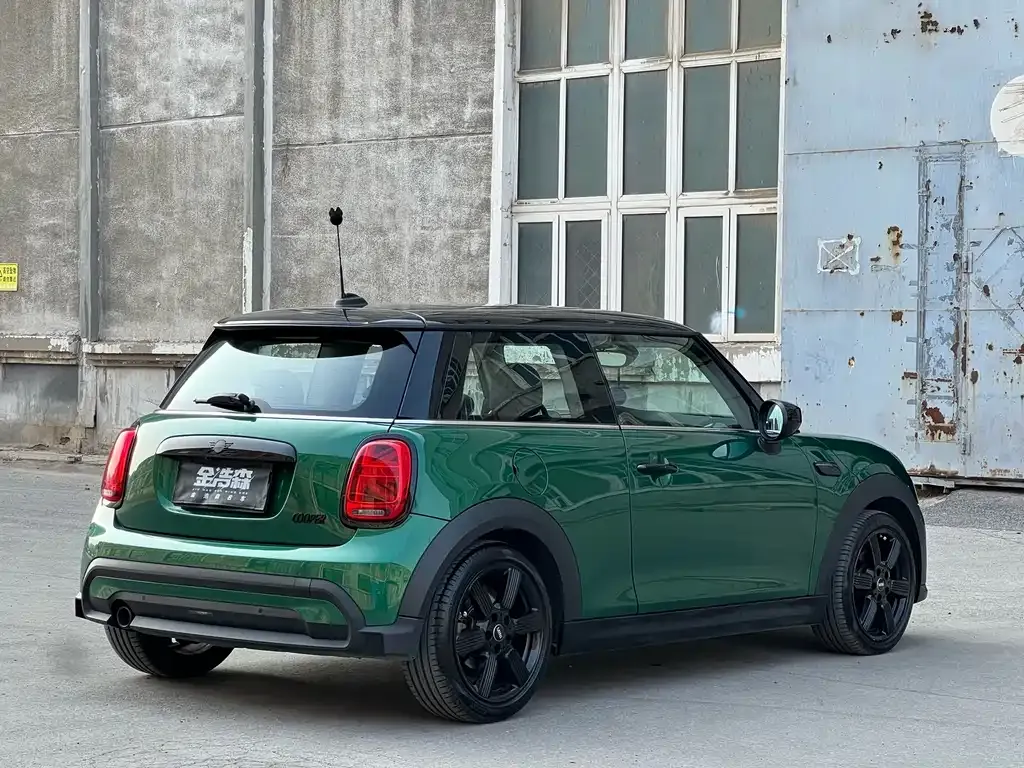 MINI Cooper (3-door) 2022 из CN, фото 6
