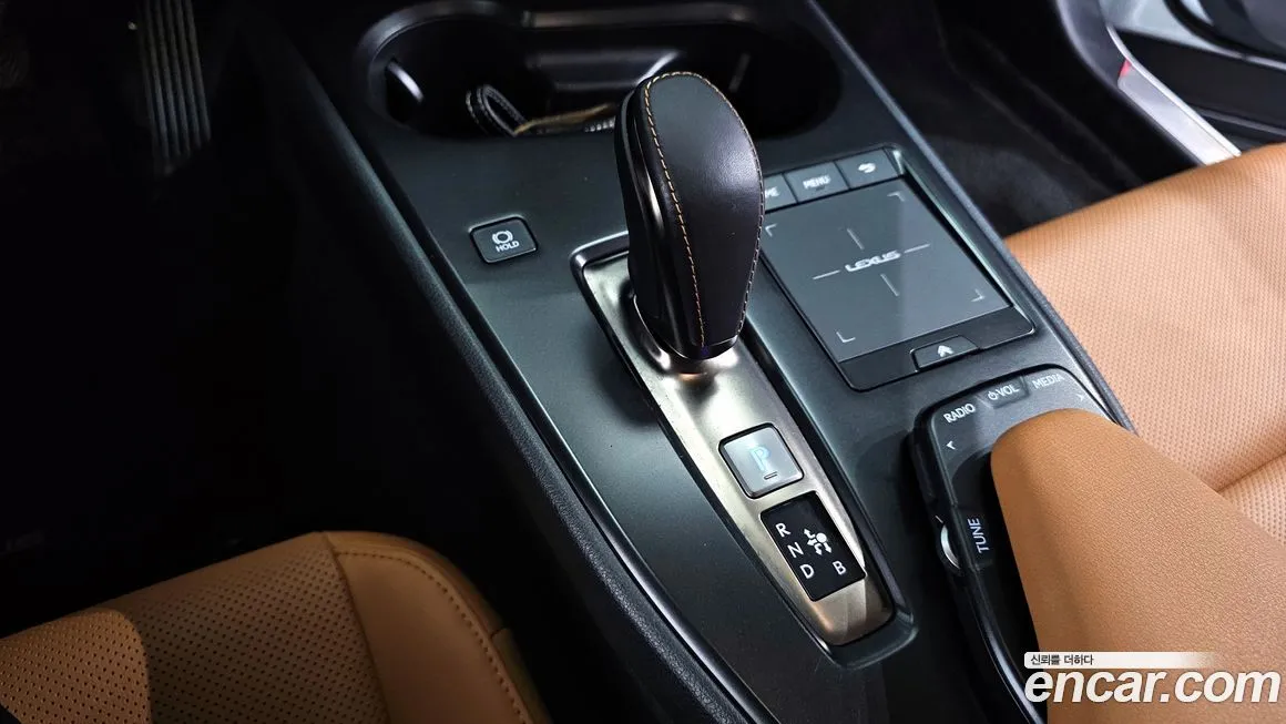 Lexus UX 2022 из KR, фото 9