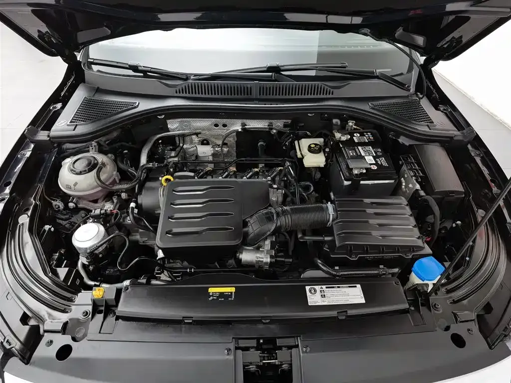Volkswagen Lavida 2023 из CN, фото 6
