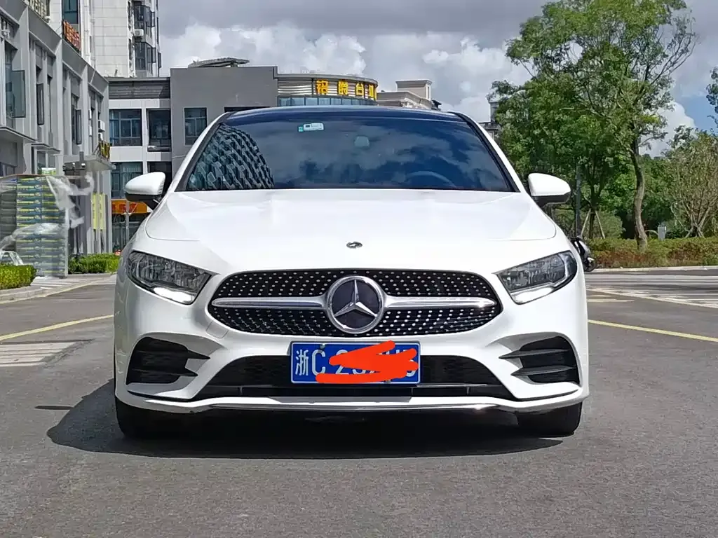 Mercedes-Benz A-Class 2022 из CN, фото 2