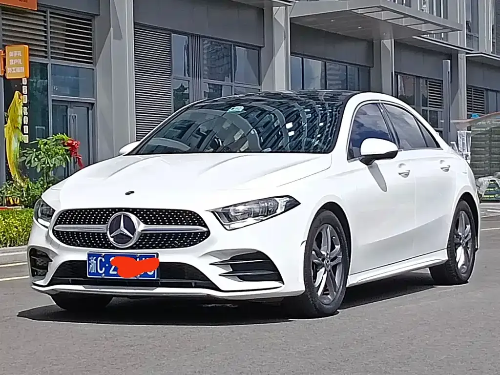 Mercedes-Benz A-Class 2022 из CN, фото 3