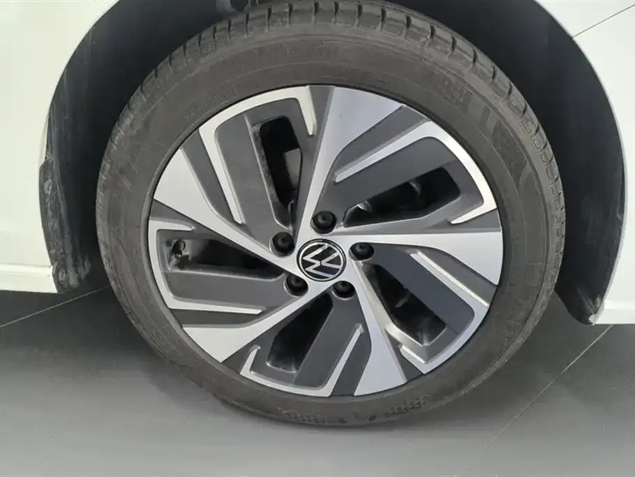 Volkswagen Bora 2024 из CN, фото 6