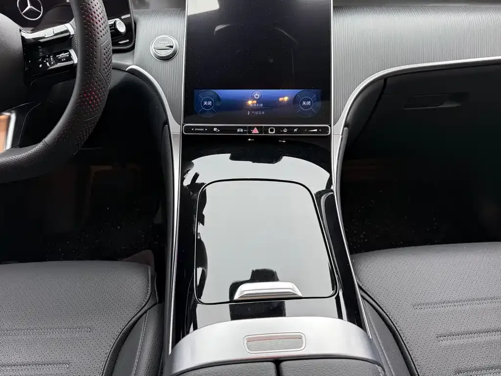 Mercedes-Benz GLC 2023 из CN, фото 10