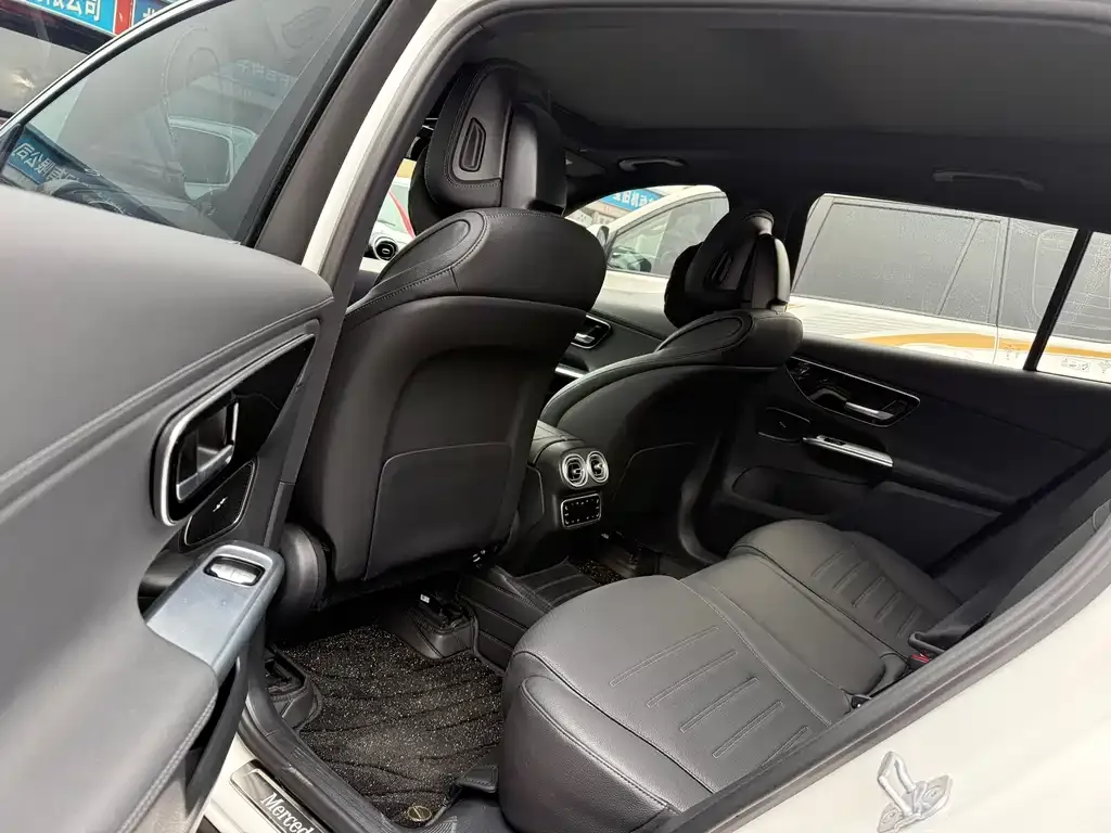 Mercedes-Benz GLC 2023 из CN, фото 6