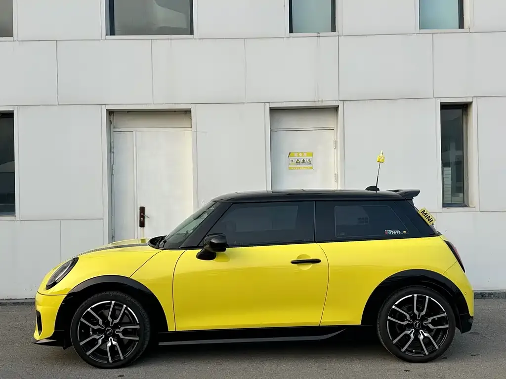 MINI Cooper (3-door) 2025 из CN, фото 5