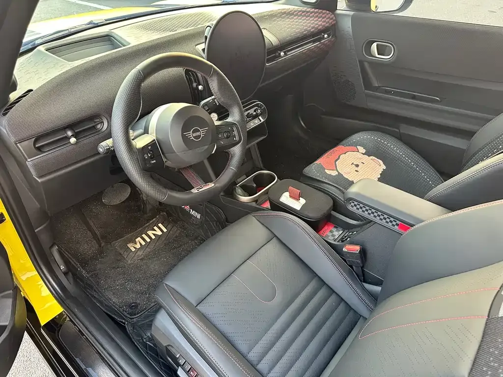 MINI Cooper (3-door) 2025 из CN, фото 7
