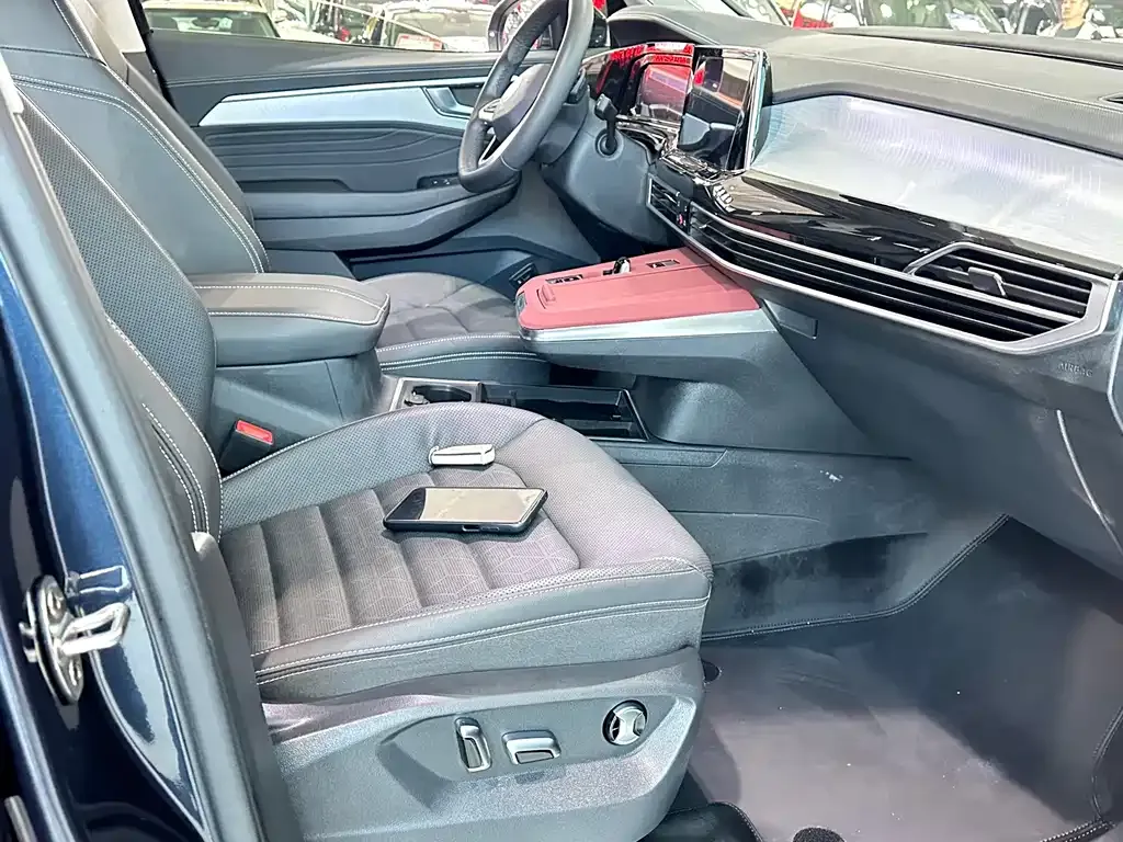 Volkswagen Talagon 2023 из CN, фото 5