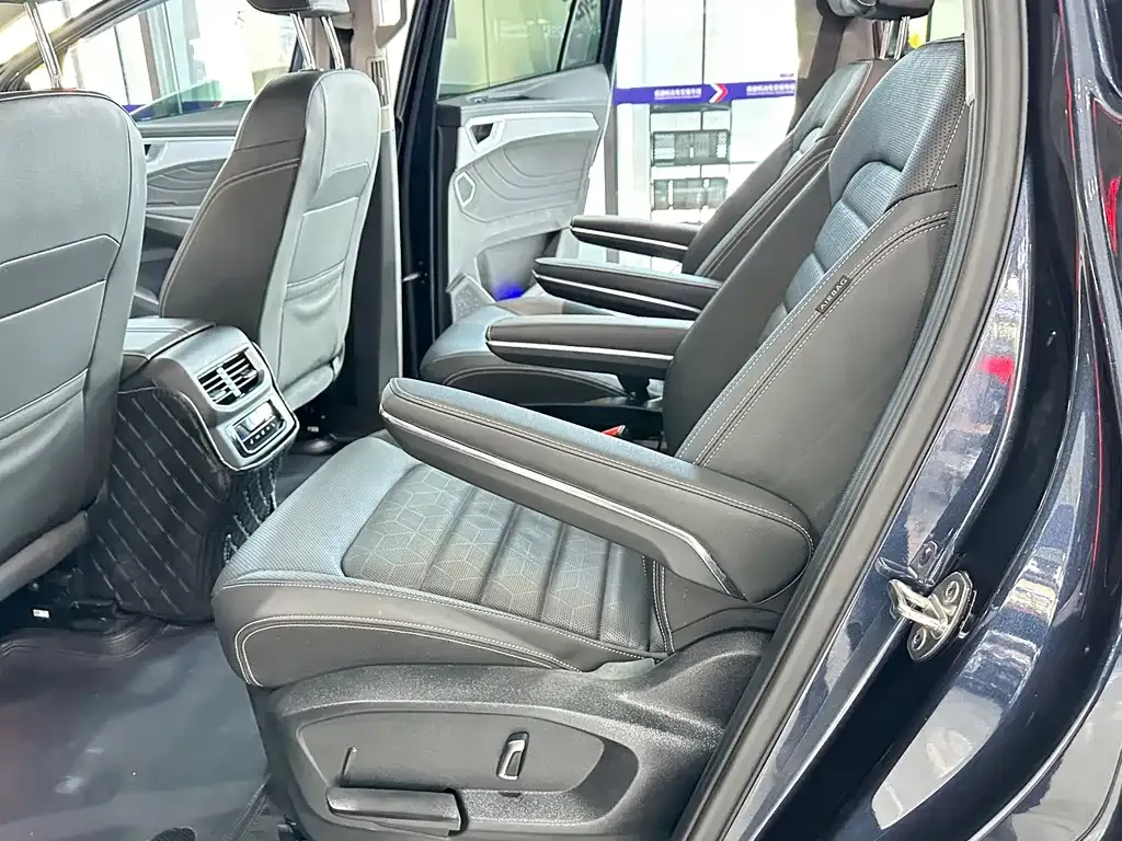 Volkswagen Talagon 2023 из CN, фото 7