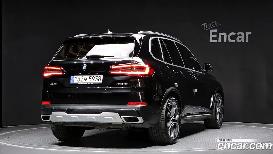 BMW X5 — фото 2