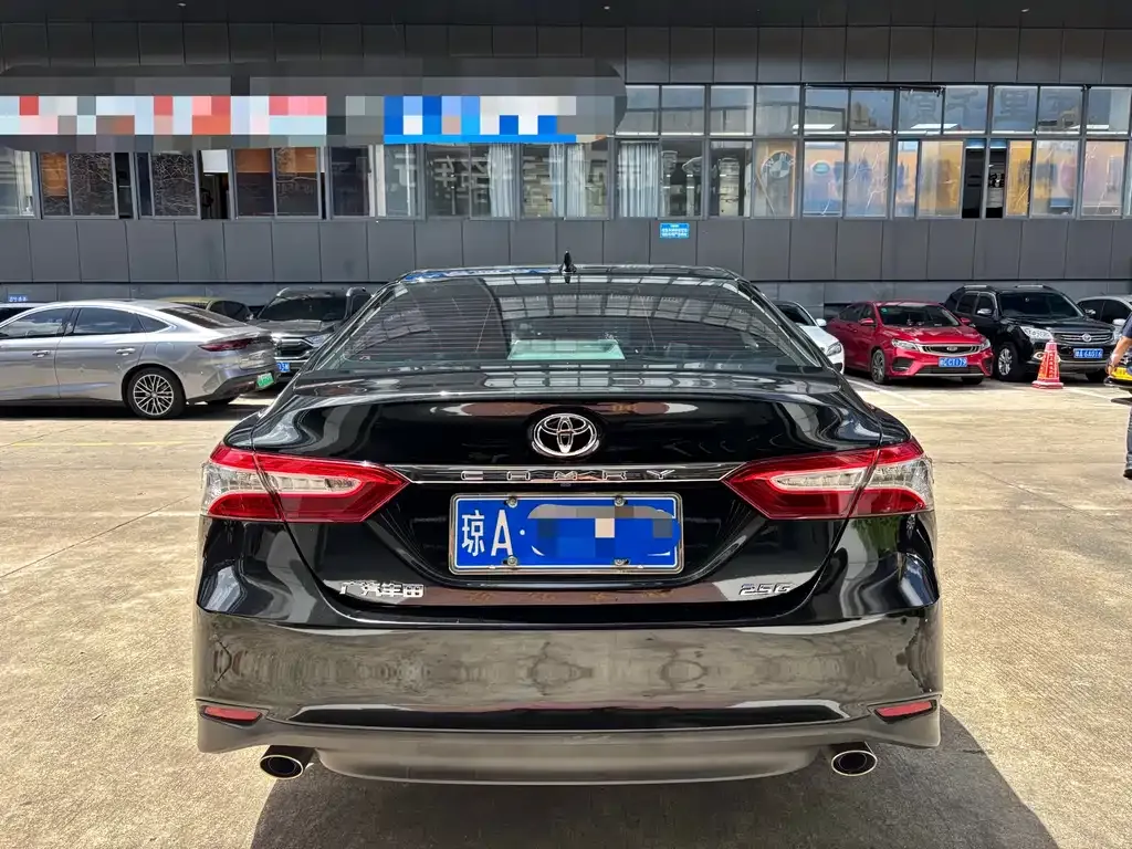 Toyota Camry 2023 из CN, фото 8