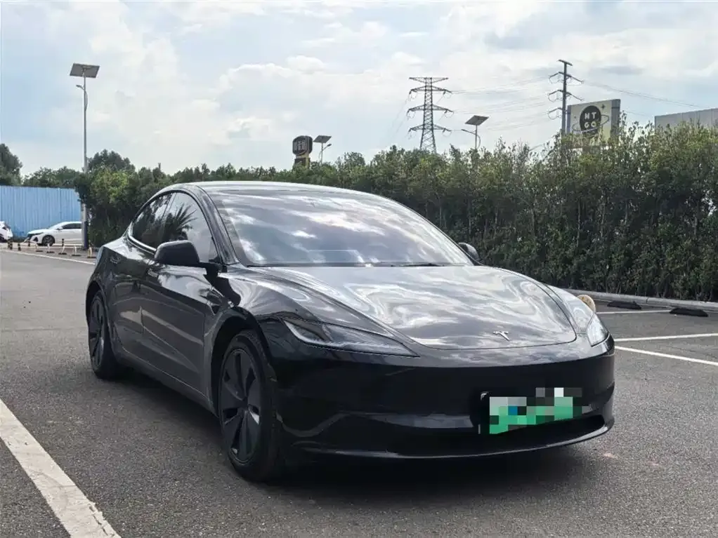 Tesla Model 3 2023 из CN, фото 3