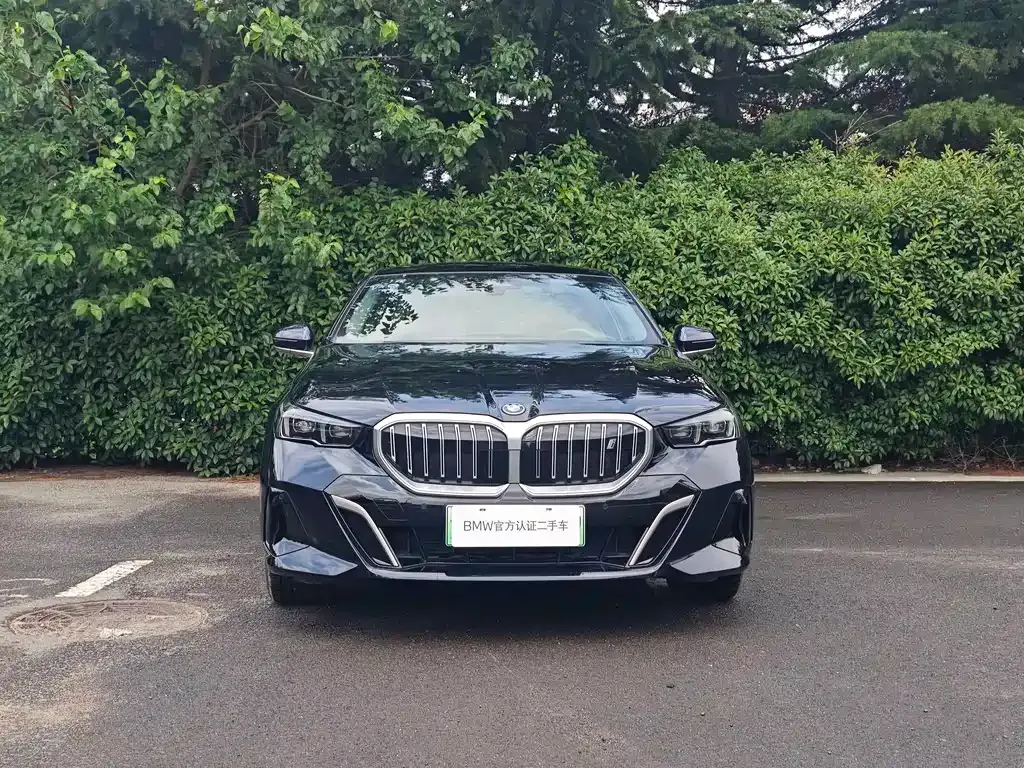 BMW i5 2024 из CN, фото 2