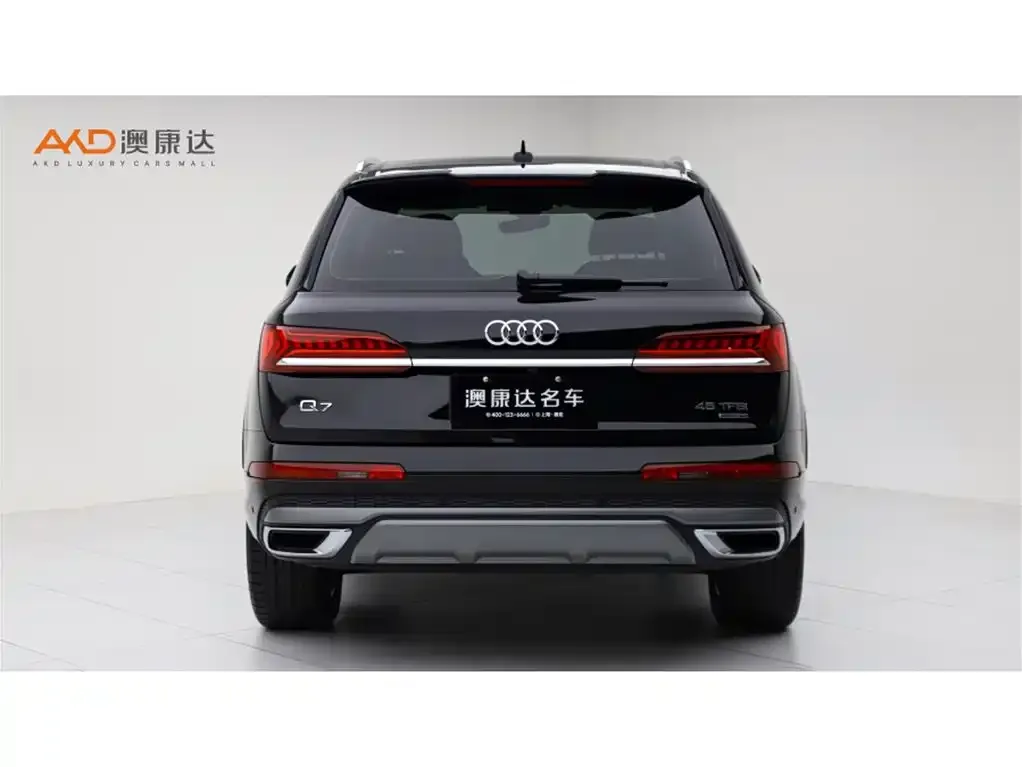 Audi Q7 2024 из CN, фото 4