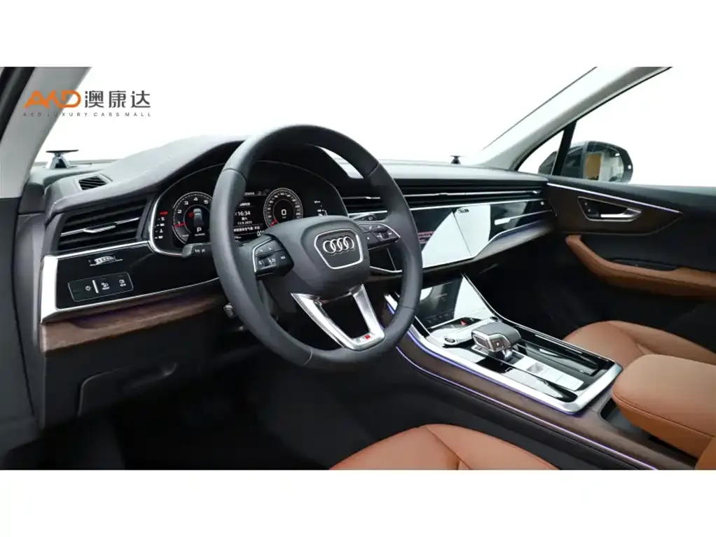 Audi Q7 2024 из CN, фото 6