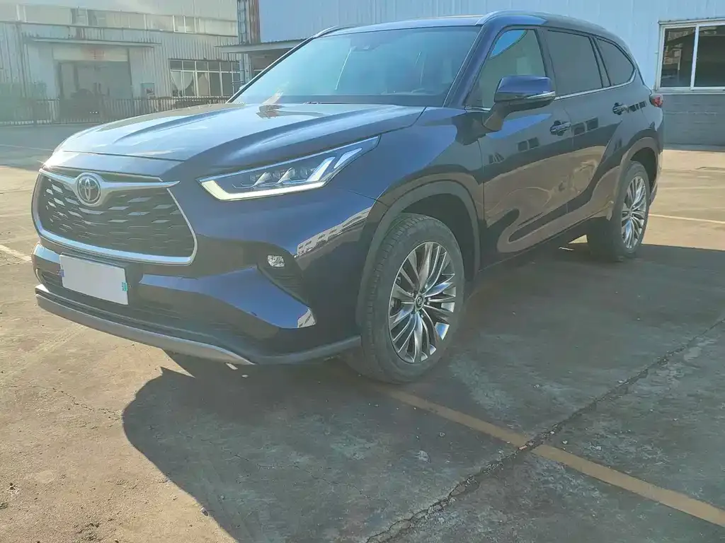Toyota Highlander 2022 из CN, фото 1