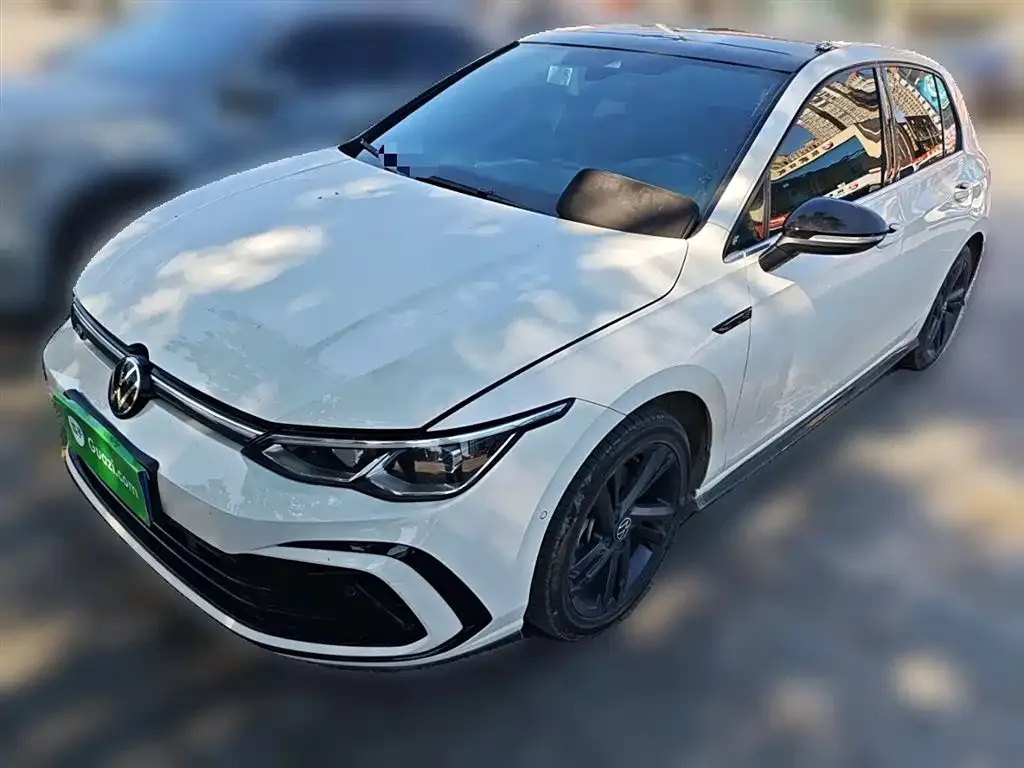 Volkswagen Golf 2021 из CN, фото 2