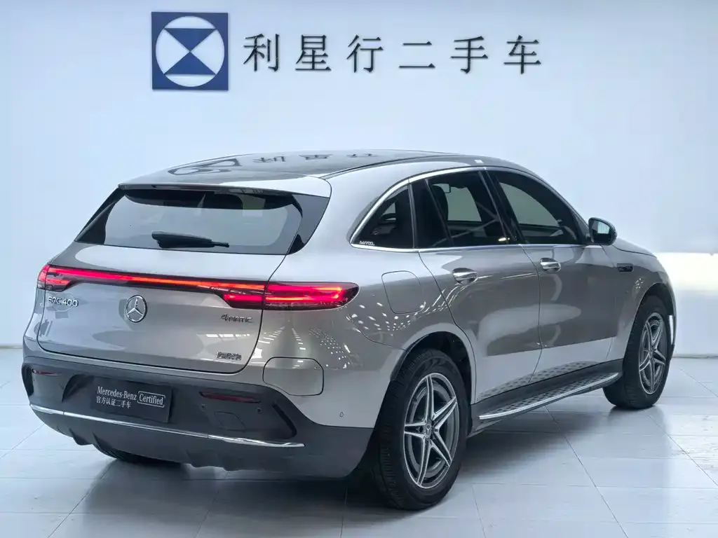 Mercedes-Benz EQC — фото 5