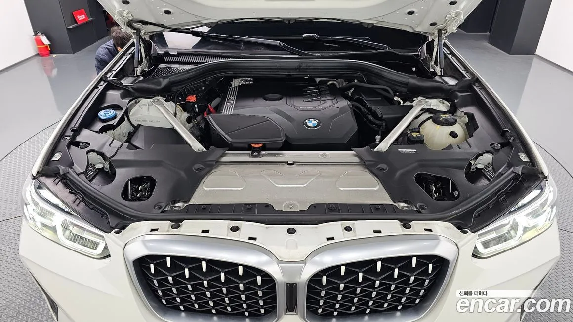 BMW X4 2022 из KR, фото 6