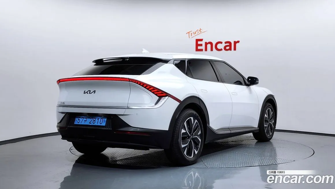 Kia EV6 — фото 2