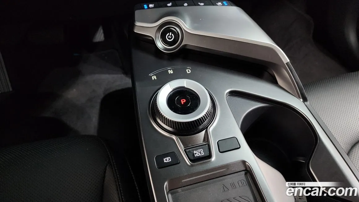 Kia EV6 — фото 9