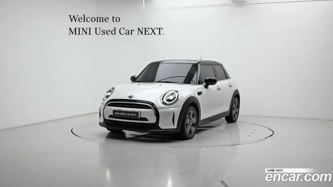 Mini Cooper — фото 1