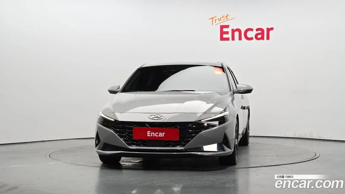 Hyundai AVANTE — фото 3