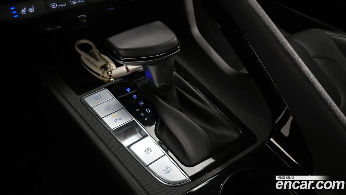 Hyundai AVANTE — фото 9