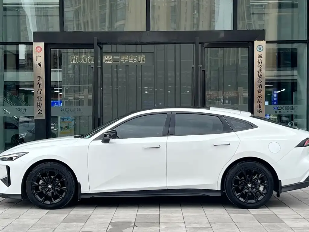 Changan UNI-V 2024 из CN, фото 3