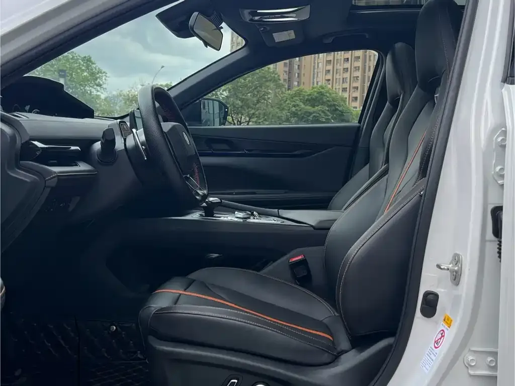 Changan UNI-V 2024 из CN, фото 6