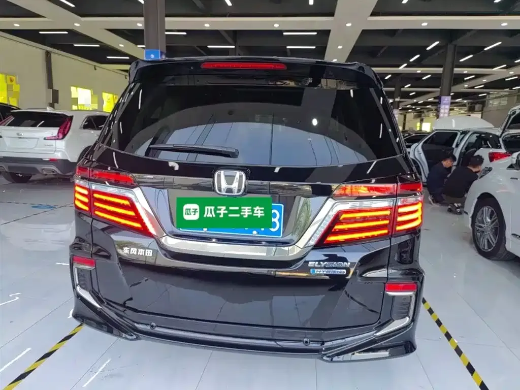 Honda Elysion 2021 из CN, фото 6