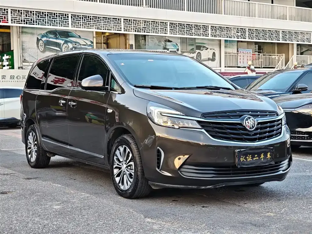 Buick GL8 2022 из CN, фото 3